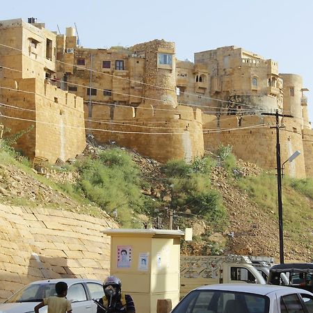 Hotel Vrinda Palace Jaisalmer Buitenkant foto